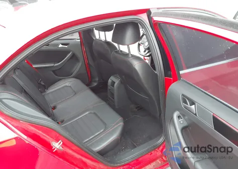 2017 Volkswagen Jetta Gli z USA, uszkodzony, nr VIN 3VW4T7AJ6HM308028